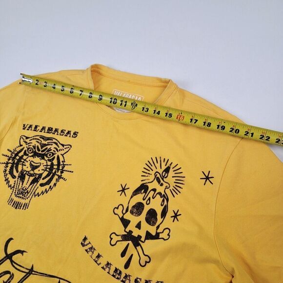 Valabasas Tattoo Shop Distressed Studded Tee T-Shirt Vintage Yellow Size XL Y2K - Picture 8 of 13